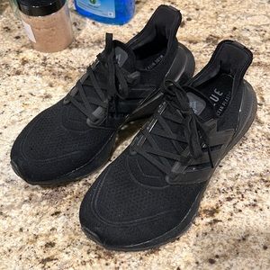 Adidas Ultraboost 21